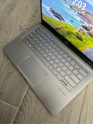 ASUS ZenBook Flip 14  - imagine 5