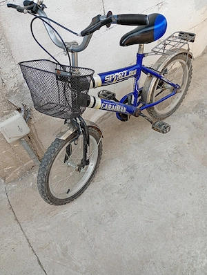 Vând bicicleta