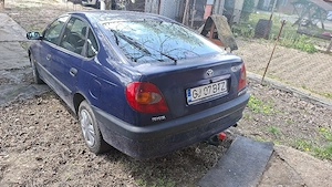 Vand Toyota Avensis  - imagine 4