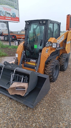 buldoexcavator si bobkat de inchiriat termen lung - imagine 2