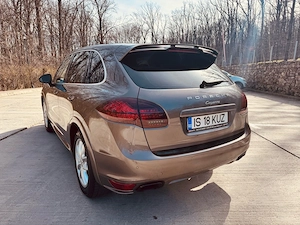 Porche Cayenne 3.0 Diesel - imagine 2