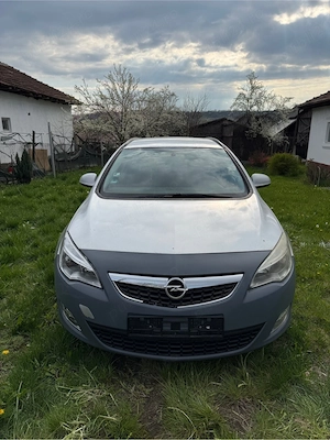 Vand Opel Astra j 2011 - imagine 5