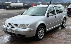 VW Bora Break 1.6 + GPL, Stare Foarte Bună, Fără Rugină - imagine 4