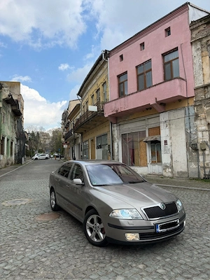Skoda Octavia 2.0TDI 140CP BKD 2007 - automata - imagine 4