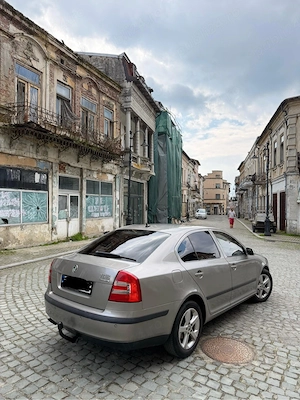 Skoda Octavia 2.0TDI 140CP BKD 2007 - automata - imagine 2
