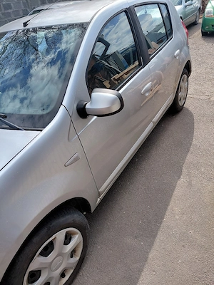 Dacia Sandero 2008 - imagine 7