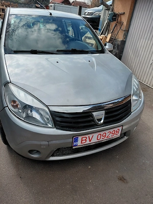 Dacia Sandero 2008 - imagine 4