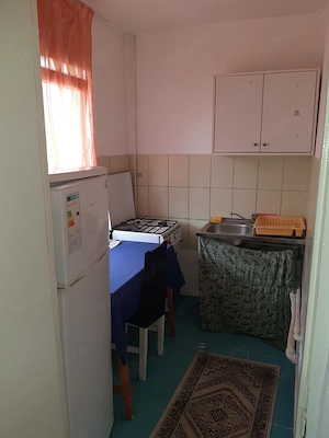 Închiriez  garsoniera  - imagine 3