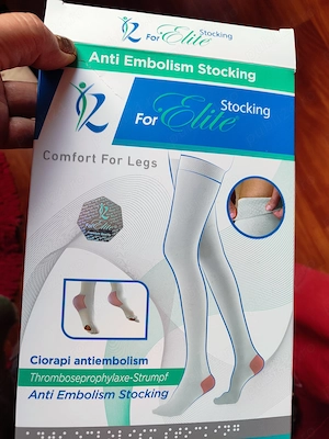 Ciorapi compresivi pentru varice,embolie, tromboză, picioare umflate