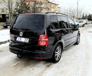 Vw Touran 2.0 TDI Trendline DPF DSG 2007 - imagine 4