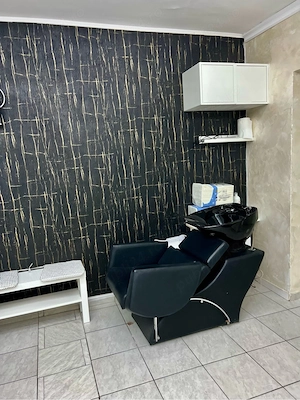 vand afacere la gata barber shop frizerie  - imagine 3