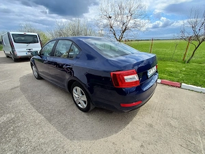Skoda Octavia - imagine 2