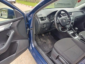 Skoda Octavia - imagine 5