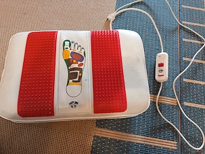 Pernă electrică cu vibratie ptr. talpi - imagine 2