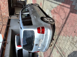 Volksawagen Touran - imagine 4