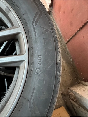 Anvelope Vara Bridgestone Alenza 001 BMW 245/50 R19 105 W RunFlat DOT 3819 - imagine 2