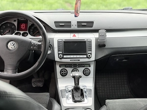 Volkswagen Passat B6 - imagine 3