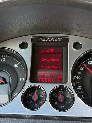 Volkswagen Passat B6 - imagine 9