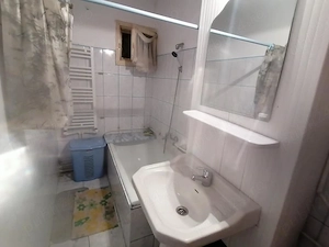 Apartament cu 2 camere de închiriat - imagine 2