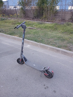 trotineta myria 7050