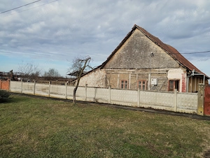 Casa veche din 1955 si teren intravilan 6153 mp,Localitate Sinersig ,jud Timis - imagine 8