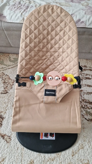 Scaun balansoar pentru bebelusi