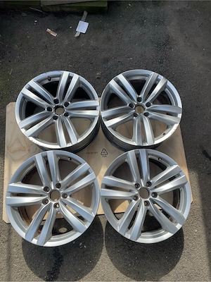 Vand Piese Auto Originale VW / SKODA / SEAT – Bare + Accesorii - imagine 2