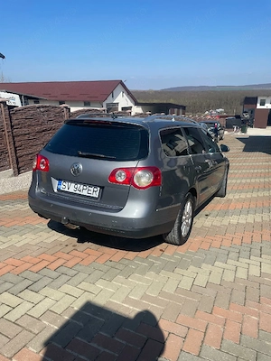 Volkswagen Passat B6 2.0 BMP 4 MOTION 4X4 . impecabil în stare foarte bună de funcționare  - imagine 2