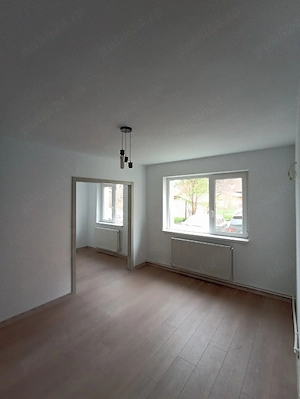 Apartament cu 3 camere  - imagine 3