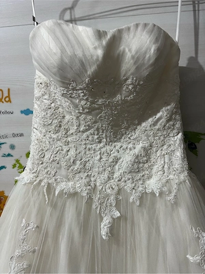 Rochie de mireasa tip printesa  - imagine 4