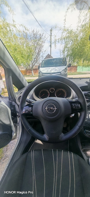 Opel Corsa 1.4 benzină  - imagine 5