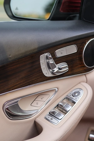 Mercedes-Benz C 300 9G-TRONIC Avantgarde - imagine 8