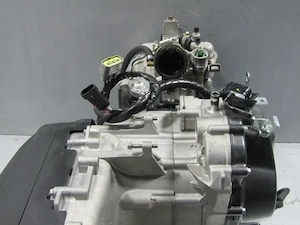 Motor Piaggio MP3 400HP 2023-2024 2400KM - imagine 5