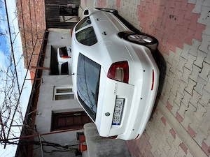 Skoda Octavia 1,9tdi 2010 - imagine 3