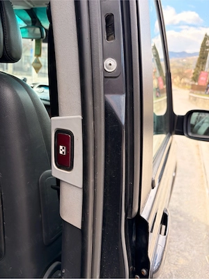 Viano lung 3.0 CDI , Automat , 2 usi laterale electrice, perne aer spate - imagine 3