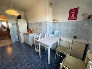 Apartament 4 camere decomandat , hol mare , bucatarie mare 92m2. 145000euro - imagine 5