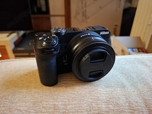 Aparat foto mirrorless Nikon Z30 cu obiectiv Z DX 16-50mm