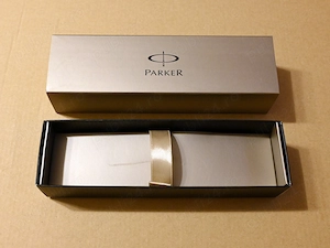 Cutie Parker pentru pixuri sau stilouri