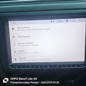 vând navigație auto 9 inchi android 10 2gb ram cu 64 gb rom