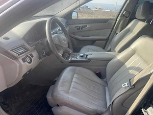 Mercedes E Class 4Matic- tva deductibil - imagine 3