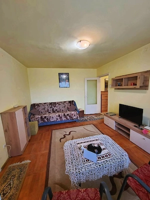 Închiriez apartament cu 2 camere cu centrala lângă Iulius Mall  - imagine 2