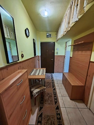 Închiriez apartament cu 2 camere cu centrala lângă Iulius Mall  - imagine 7