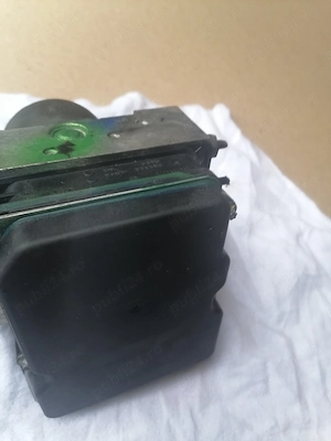 Vînd pompă abs crafter 2.0 l - imagine 2