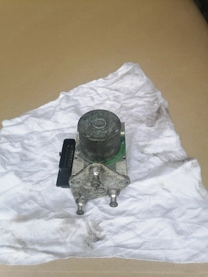 Vînd pompă abs crafter 2.0 l - imagine 4