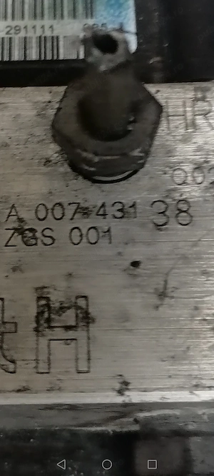 Vînd pompă abs crafter 2.0 l