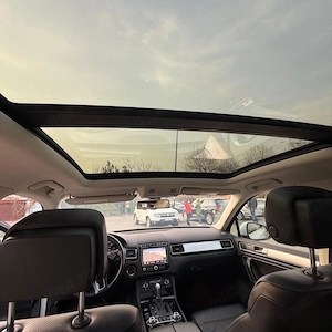 VW Touareg  R-Line 3.0 TDI 262 CP-perne-panoramic-camera 360 - imagine 2