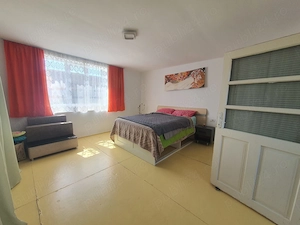 Vând casa Giulvaz strada principala - imagine 9
