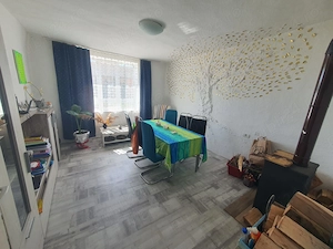 Vând casa Giulvaz strada principala - imagine 8