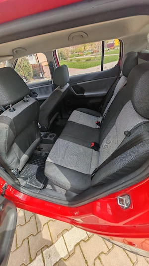 Skoda Fabia an 2009 1.2 benzina  - imagine 8