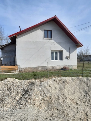  vand casa cu gradina mare  - imagine 6